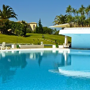 https://apts-villa-marachique.hotelaalgarve.com